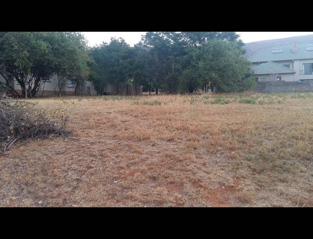 1,000M² VACANT LAND FOR SALE IN WIGWAM